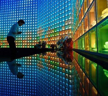 Photo by Toru Hanai, Reuters
