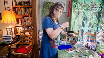 Laura Fry, death doula. Photo by Sarah Nader.