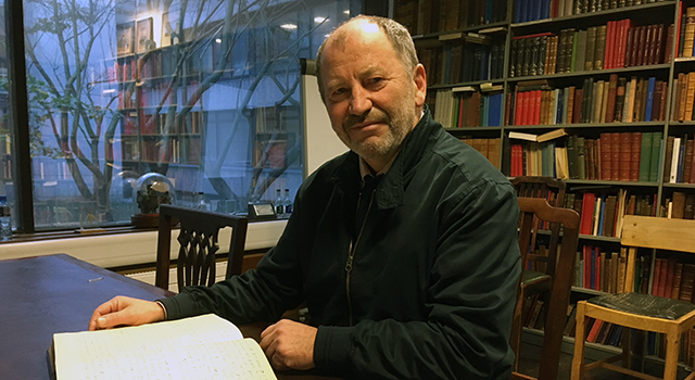 Dr Críostóir Mac Cárthaigh